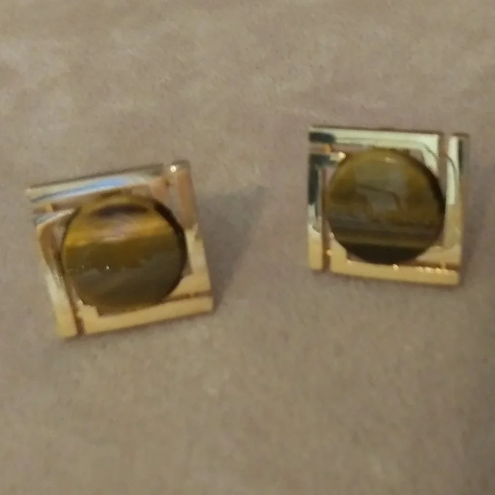 Cuff Links Gold Tone Tiger Eye Vintage